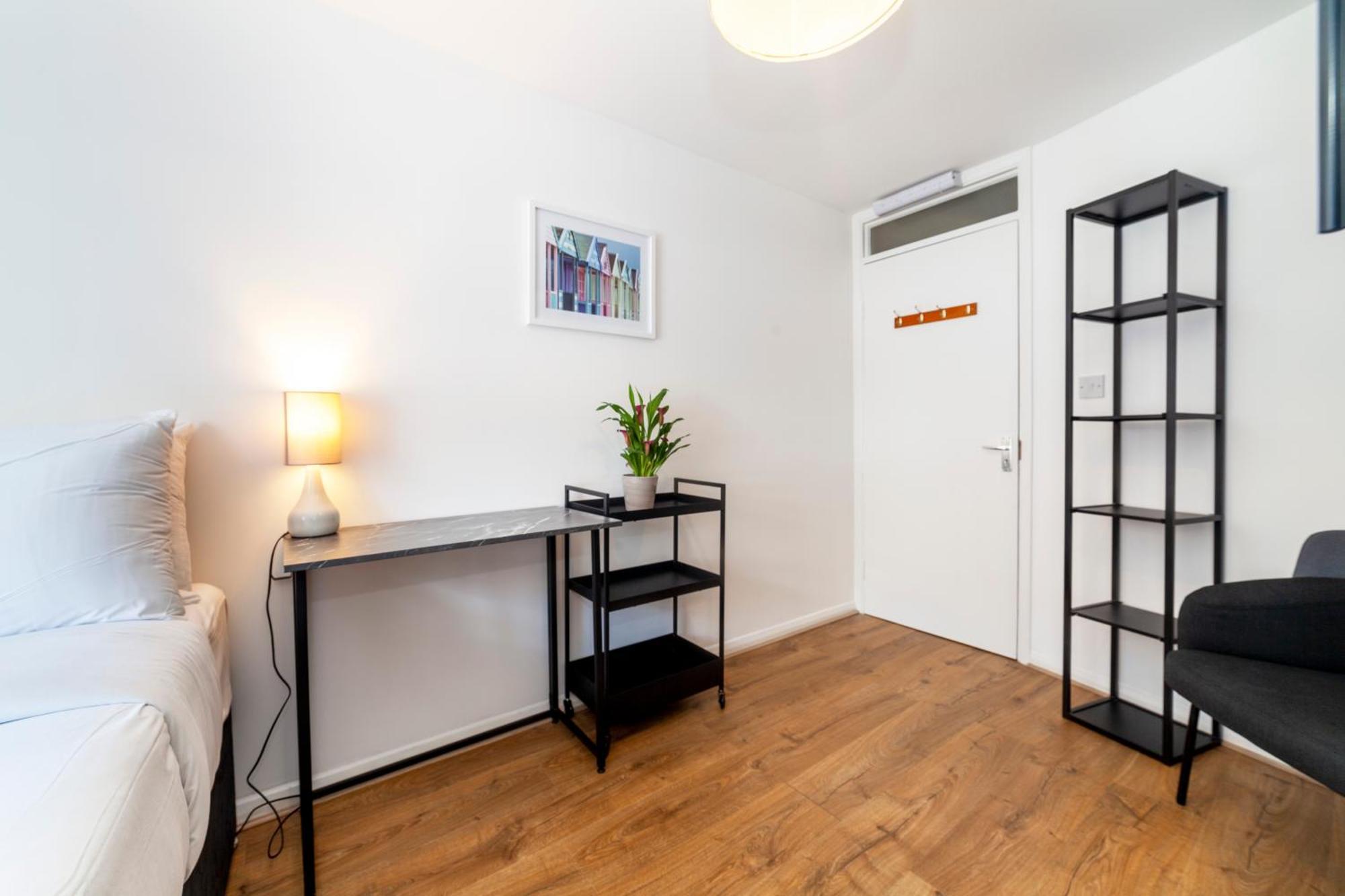 Apartamento Vibrant 2Br Flat In The Heart Of Fitzrovia Londres Exterior foto