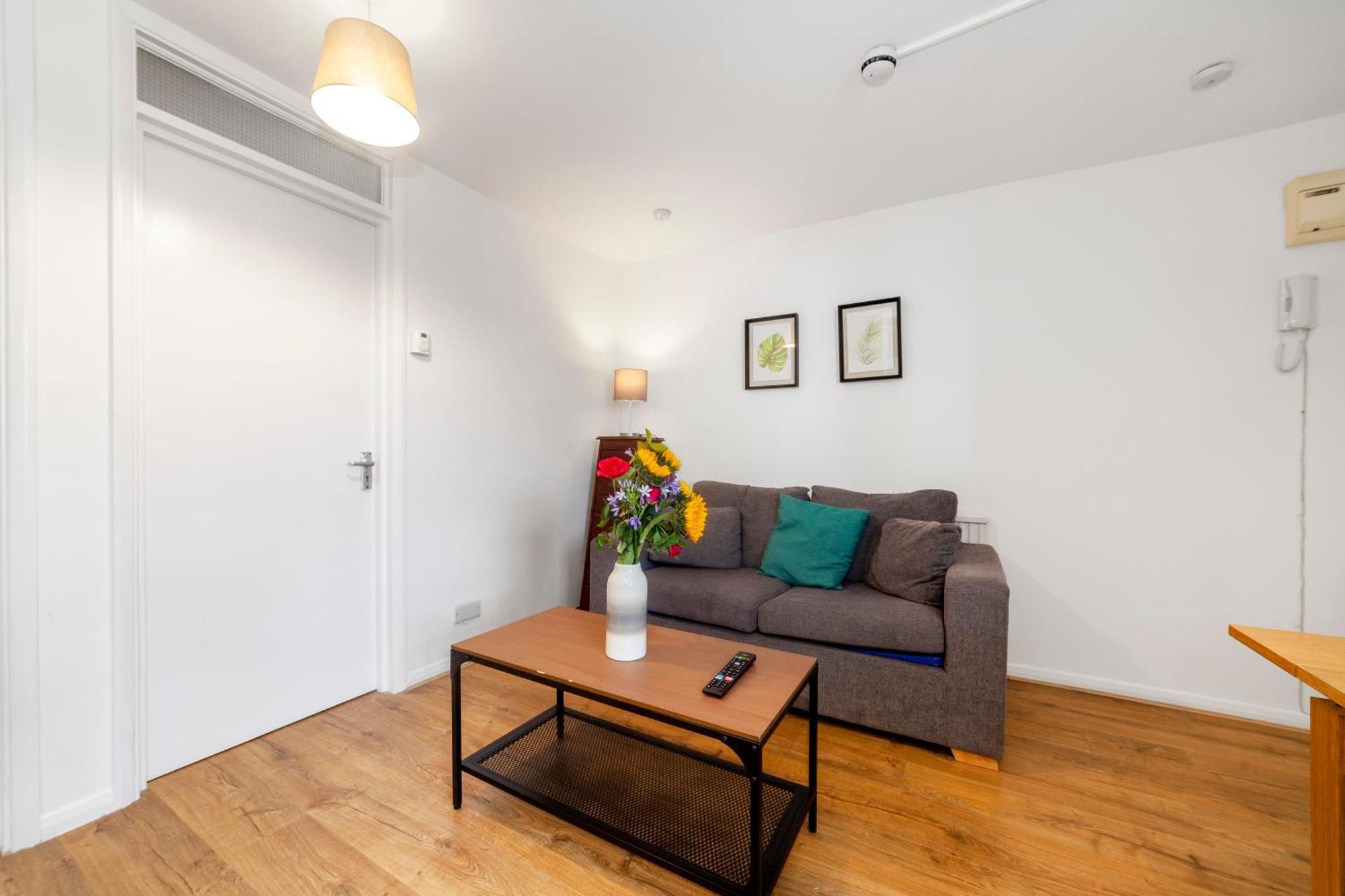 Apartamento Vibrant 2Br Flat In The Heart Of Fitzrovia Londres Exterior foto